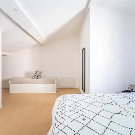 Apartment T3 Proche Centre Avec Parking